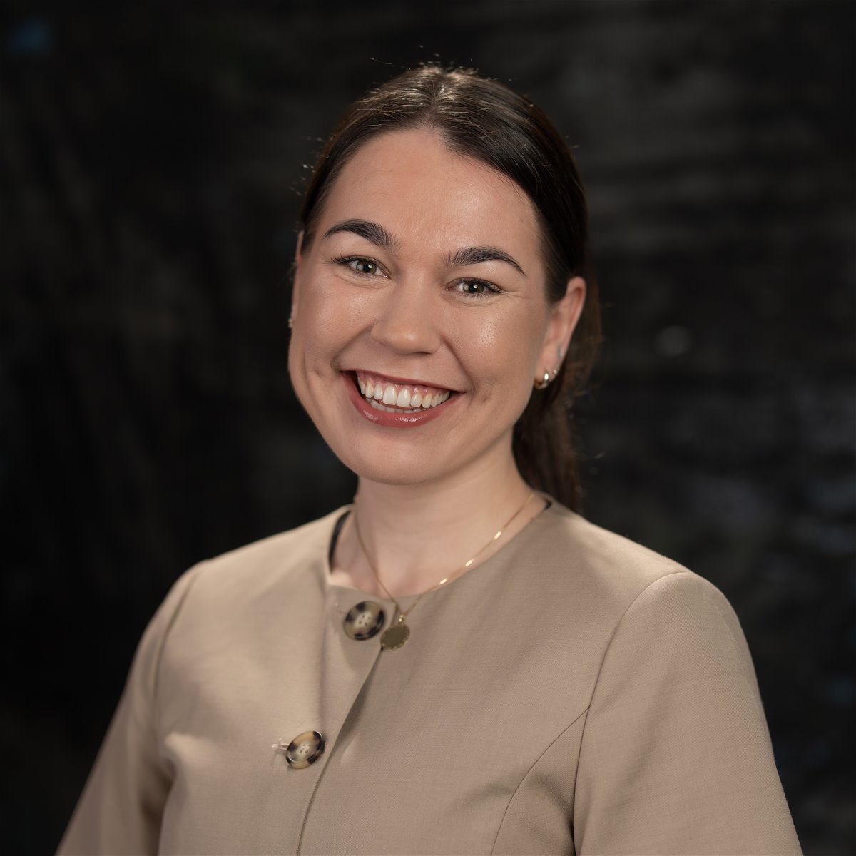 caroline-heen-aamold-portrett-